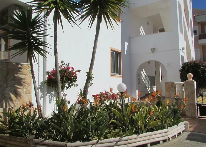 Cabrita Apartment