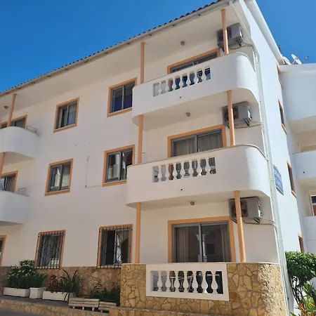 Cabrita Apartment