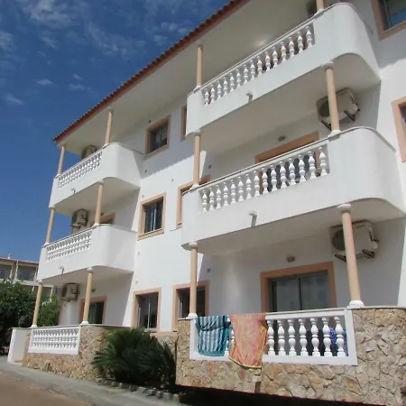 Cabrita Olhos de Agua (Albufeira)